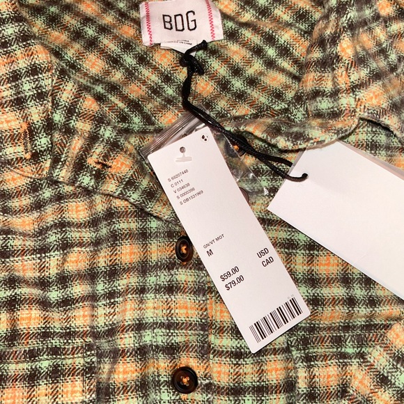 NWT y2k 2000s urban outfitters flannel ! size m - Picture 2 of 3